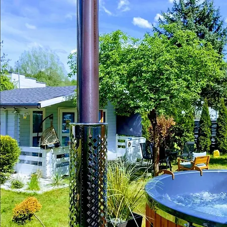 Lesny Zakatek Malediwy Jacuzzi Free شاليه