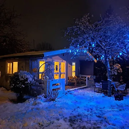 Lesny Zakatek Malediwy Jacuzzi Free شاليه *