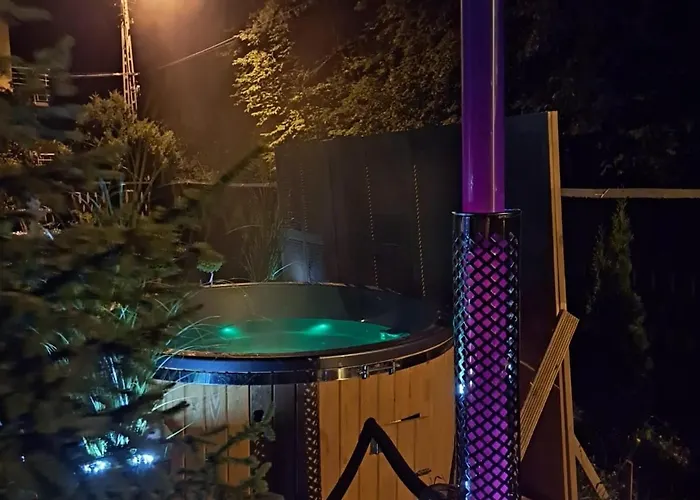 Lesny Zakatek Malediwy Jacuzzi Free Horská chata Jaworzno
