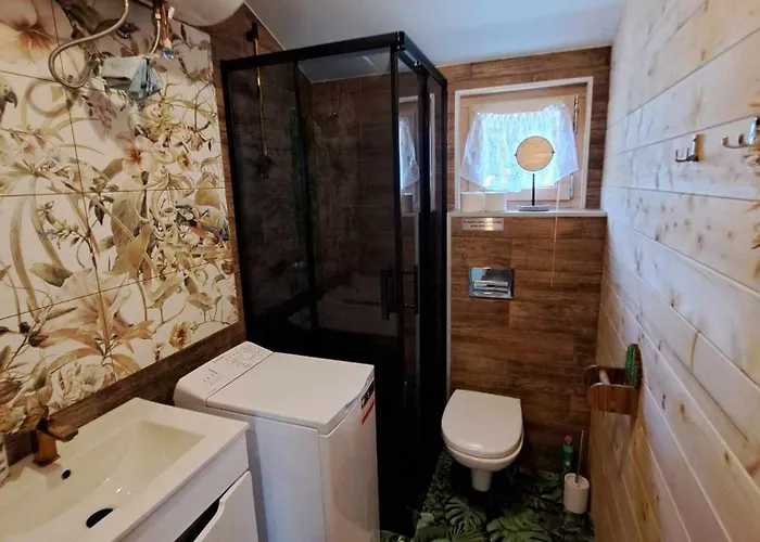 Lesny Zakatek Malediwy Jacuzzi Free * Jaworzno