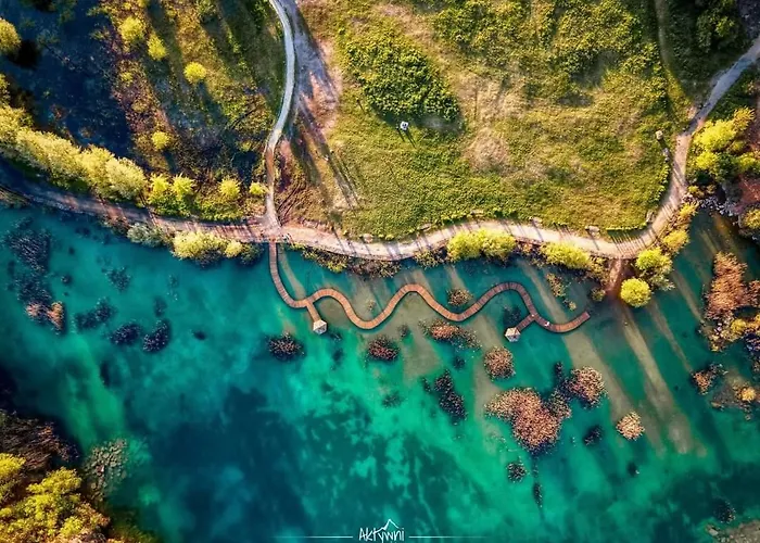 Lesny Zakatek Malediwy Jacuzzi Free * يافوجنا
